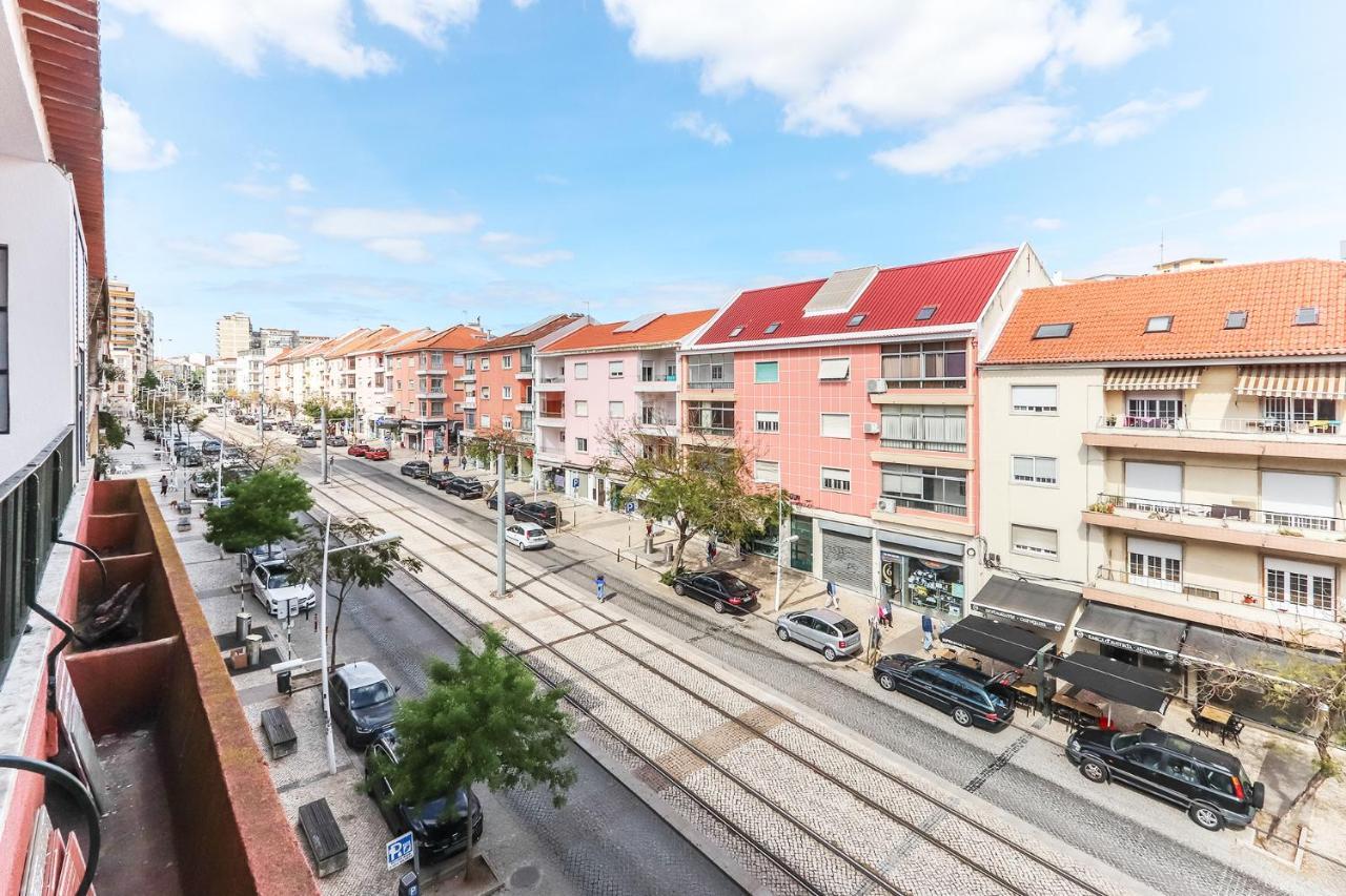 Vita Portucale ! Almada Balcony Zewnętrze zdjęcie
